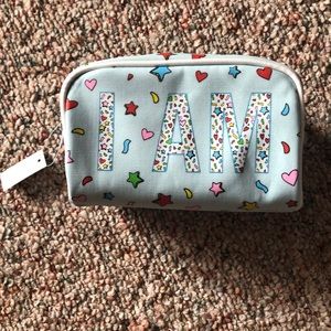 Cosmetic bag